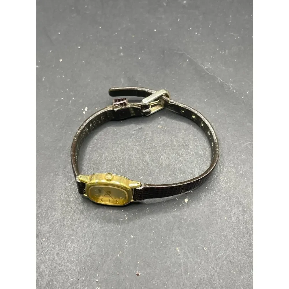 Vintage Seiko Watch Women's Champagne Dial Gold Tone Oval 4N01-5819 Brown Band